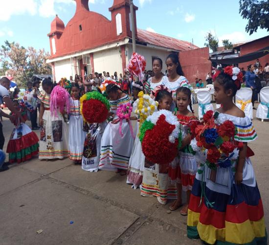 Carrera ancestral de coronas del Pueblo Xinka